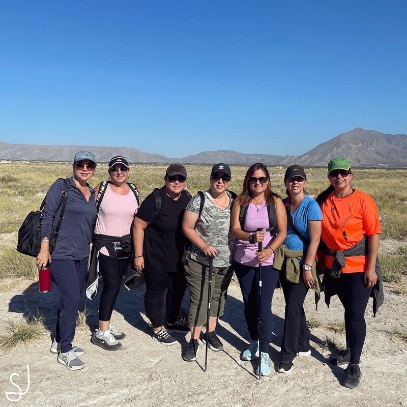 Peregrinación católica en el desierto de Coahuila